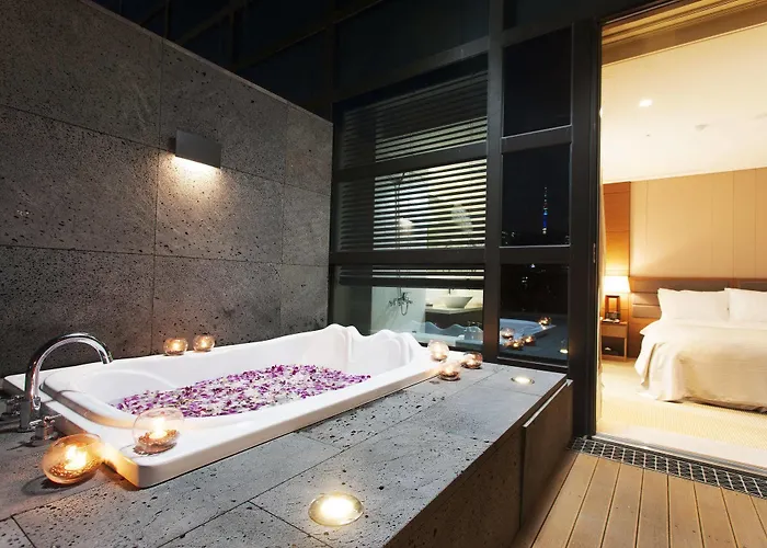 Hotel Staz Myeongdong 1 3*